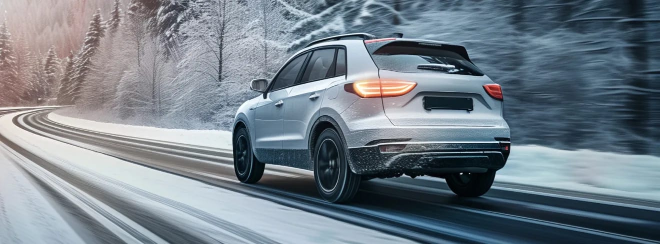 Yokohama BluEarth Winter V906 SUV