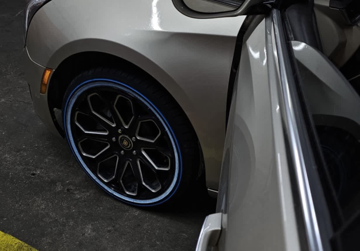 Vogue Custom Built Radial VIII Blue Stripe