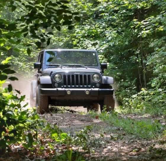 Continental TerrainContact H/T vs Goodyear Wrangler SR-A