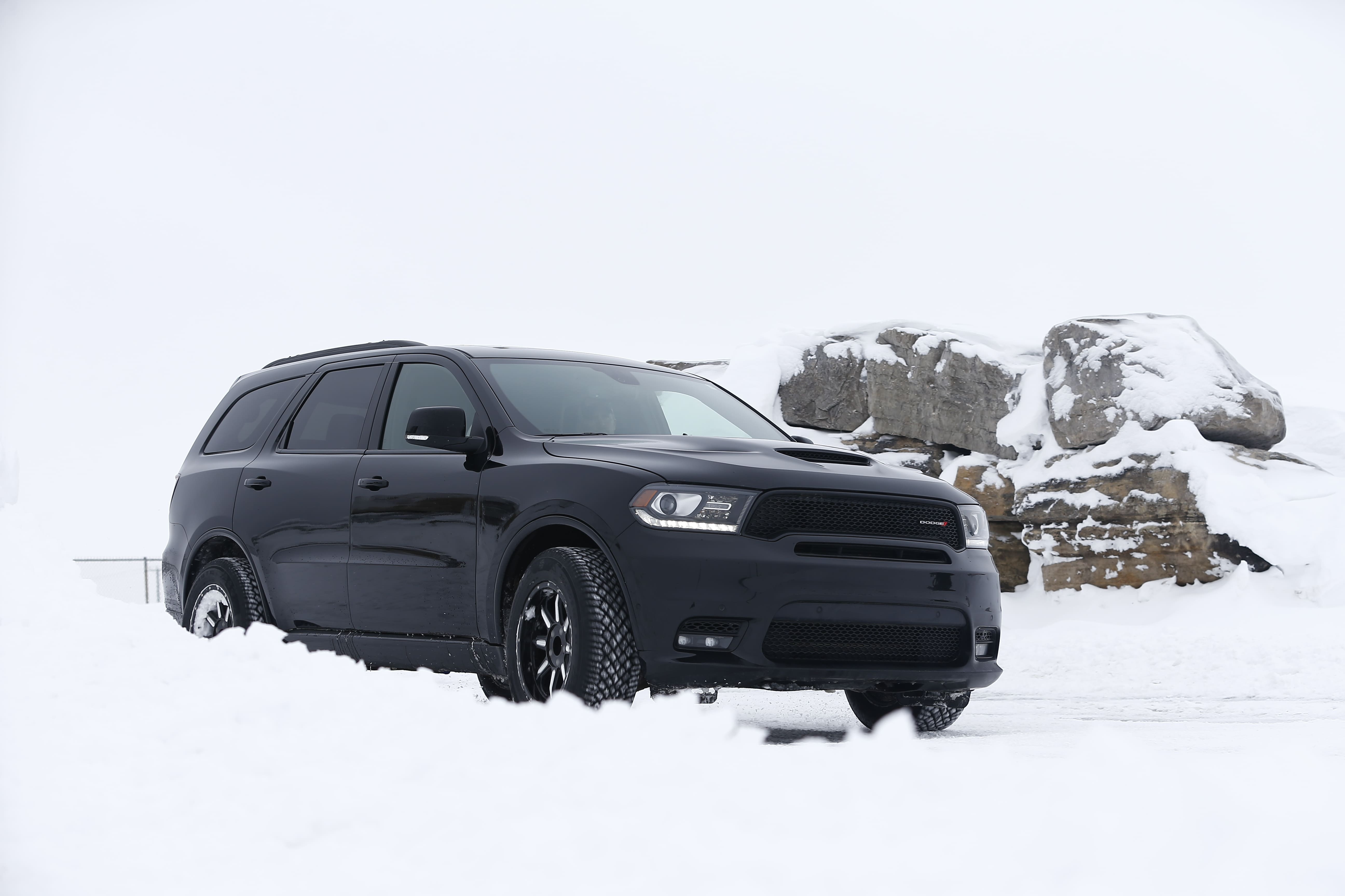 How to Choose Snow Tires For Extreme Cold