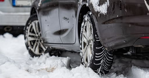Studless winter tires