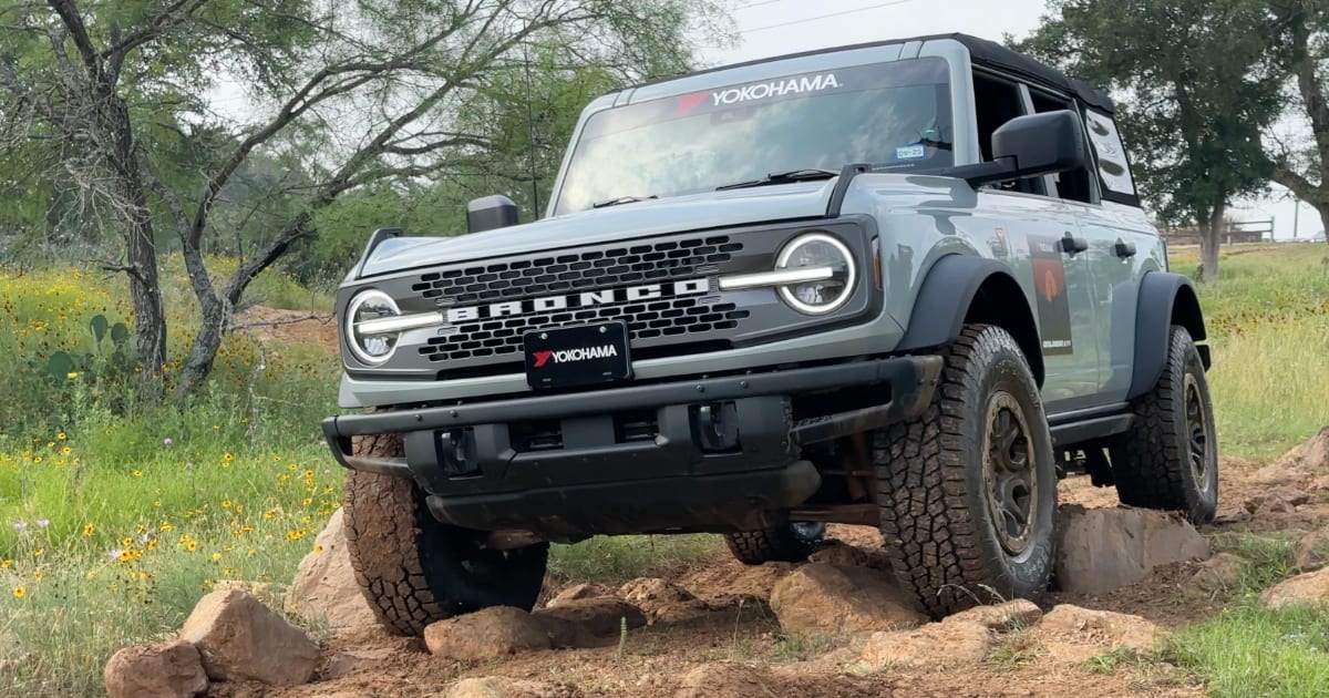 Yokohama Geolandar A/T4 G018 on a Ford Bronco