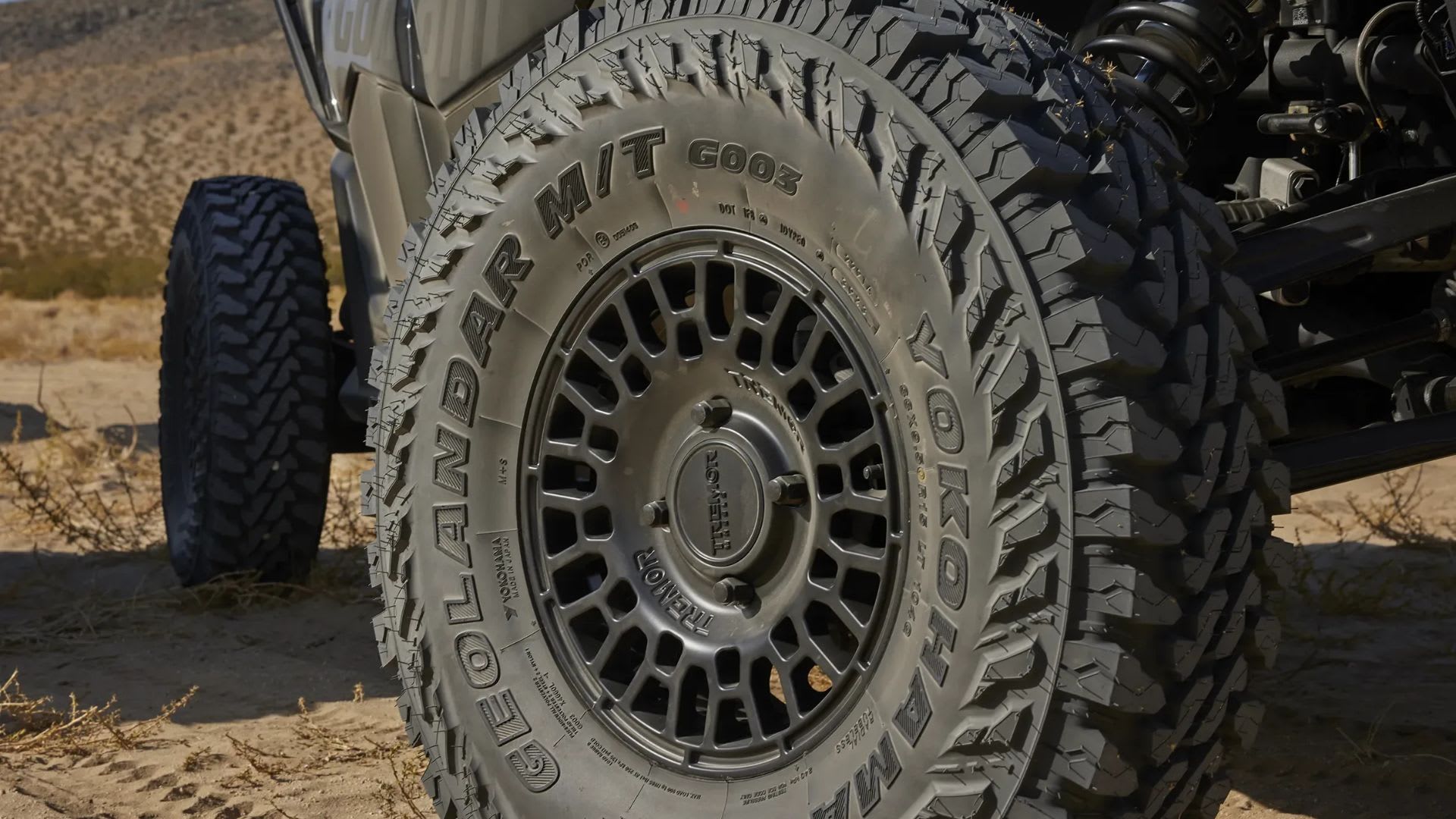 Yokohama Geolandar M/T G003 SxS