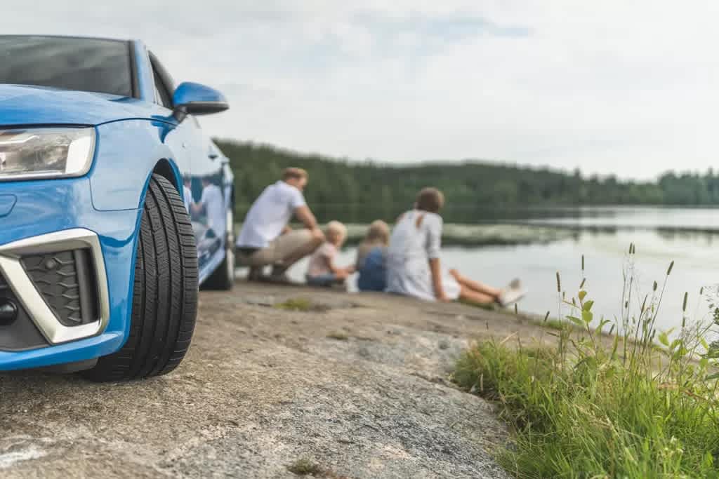 Nokian One vs Toyo Extensa A/S II