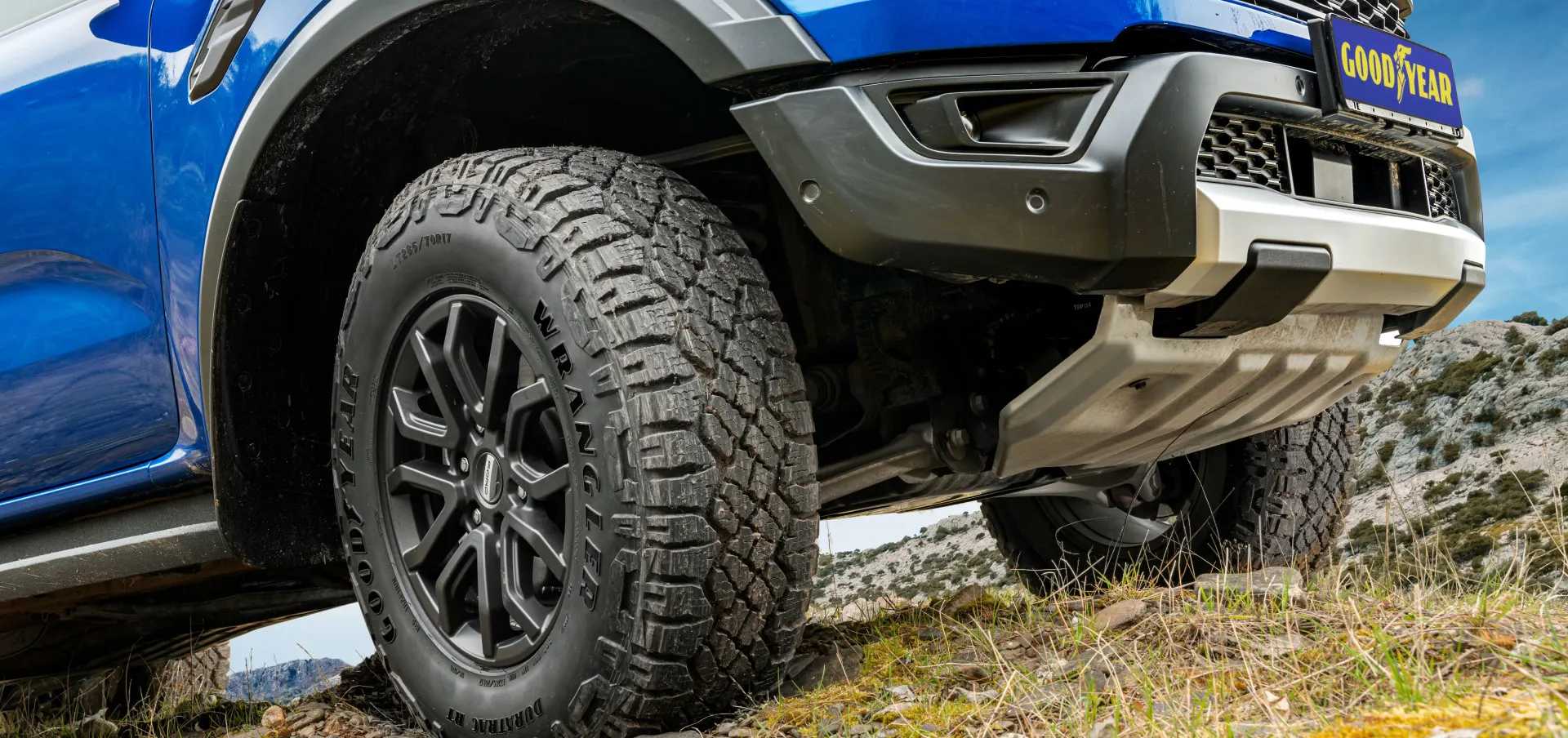 Toyo Open Country R/T vs Goodyear Wrangler DuraTrac RT tires