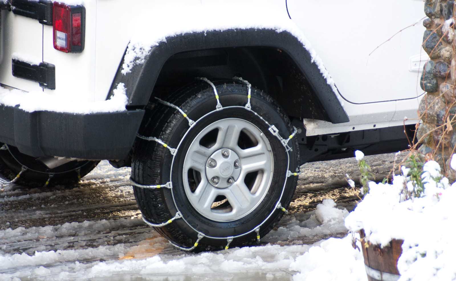 Tire with snow chains