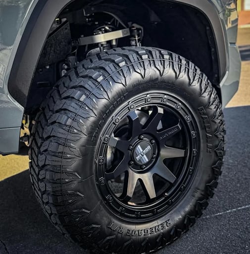 Radar Renegade R/T tires