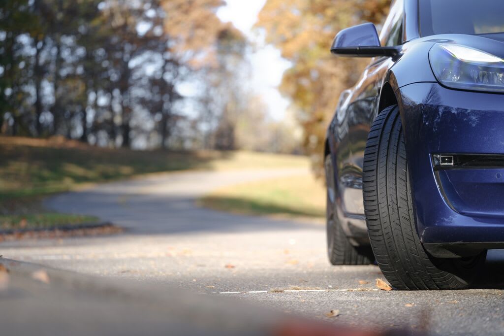 SimpleTire’s view on Nokian Surpass AS01 tires