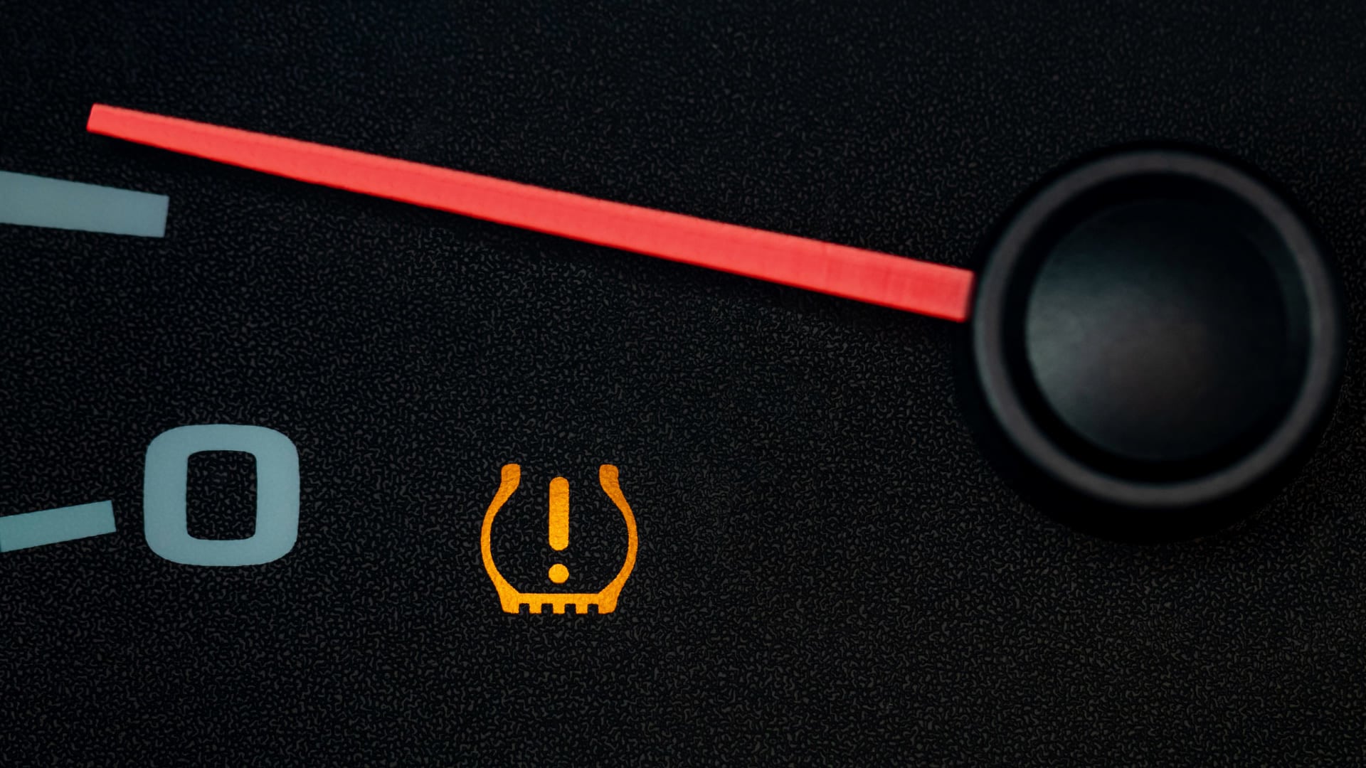 Flashing Tire Pressure Light? Here's What to Do