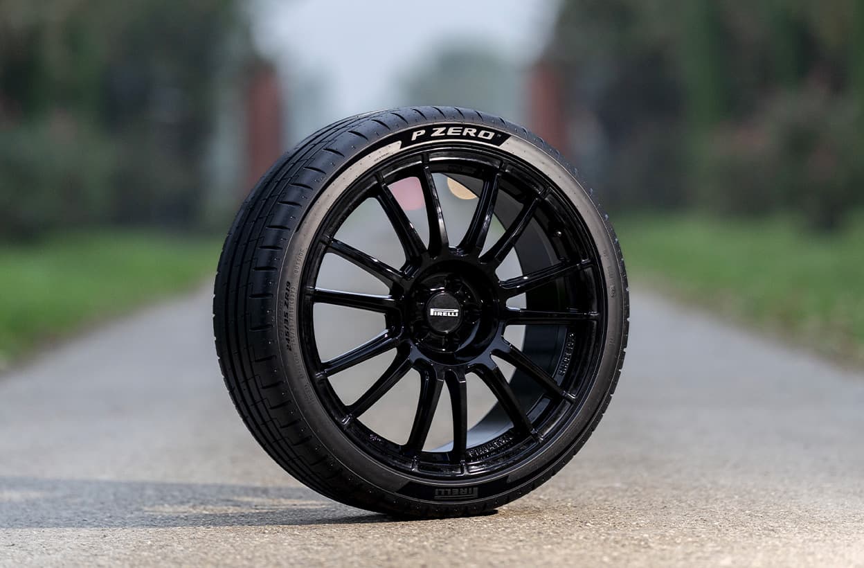 Pirelli P Zero (PZ5) Tires - Features and Benefits