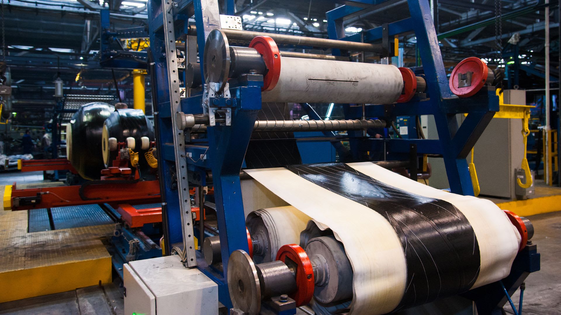 Tire building process