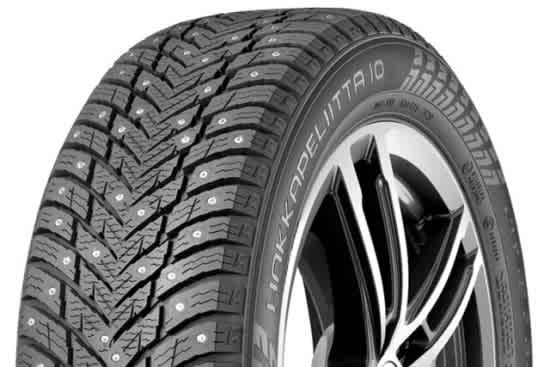 How Studded Tires Differ from Regular Winter Tires