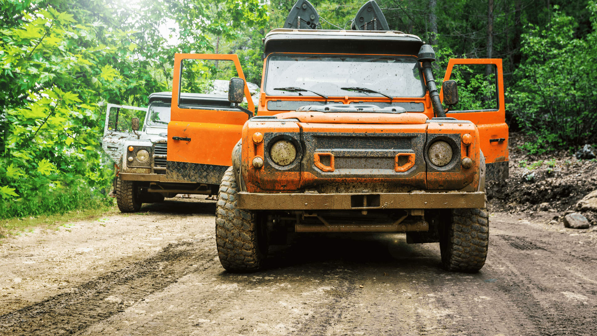 Thunderer Ranger A/T R404 tires