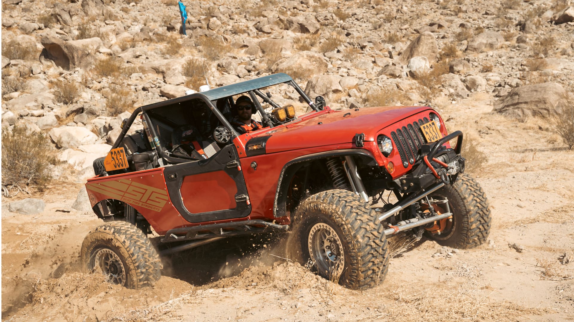 RBP Repulsor M/T 3 tires driving off-road