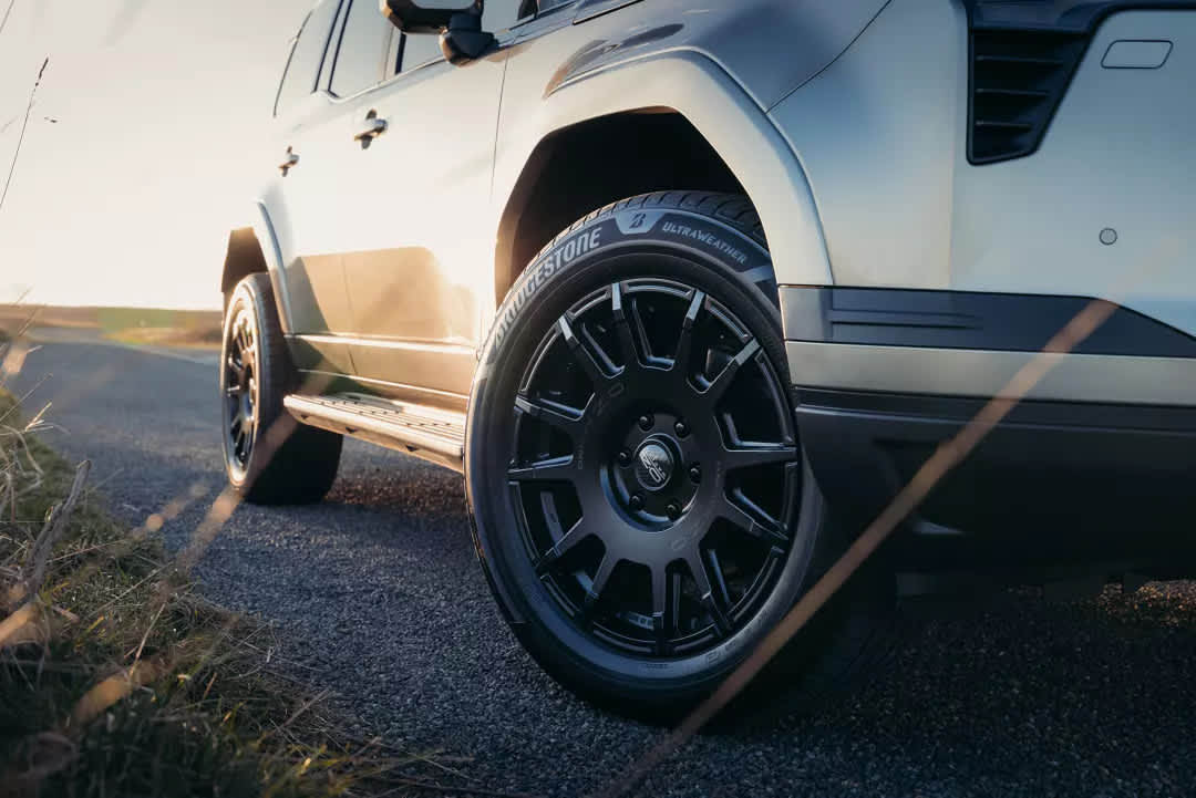 Bridgestone UltraWeather Lifestyle