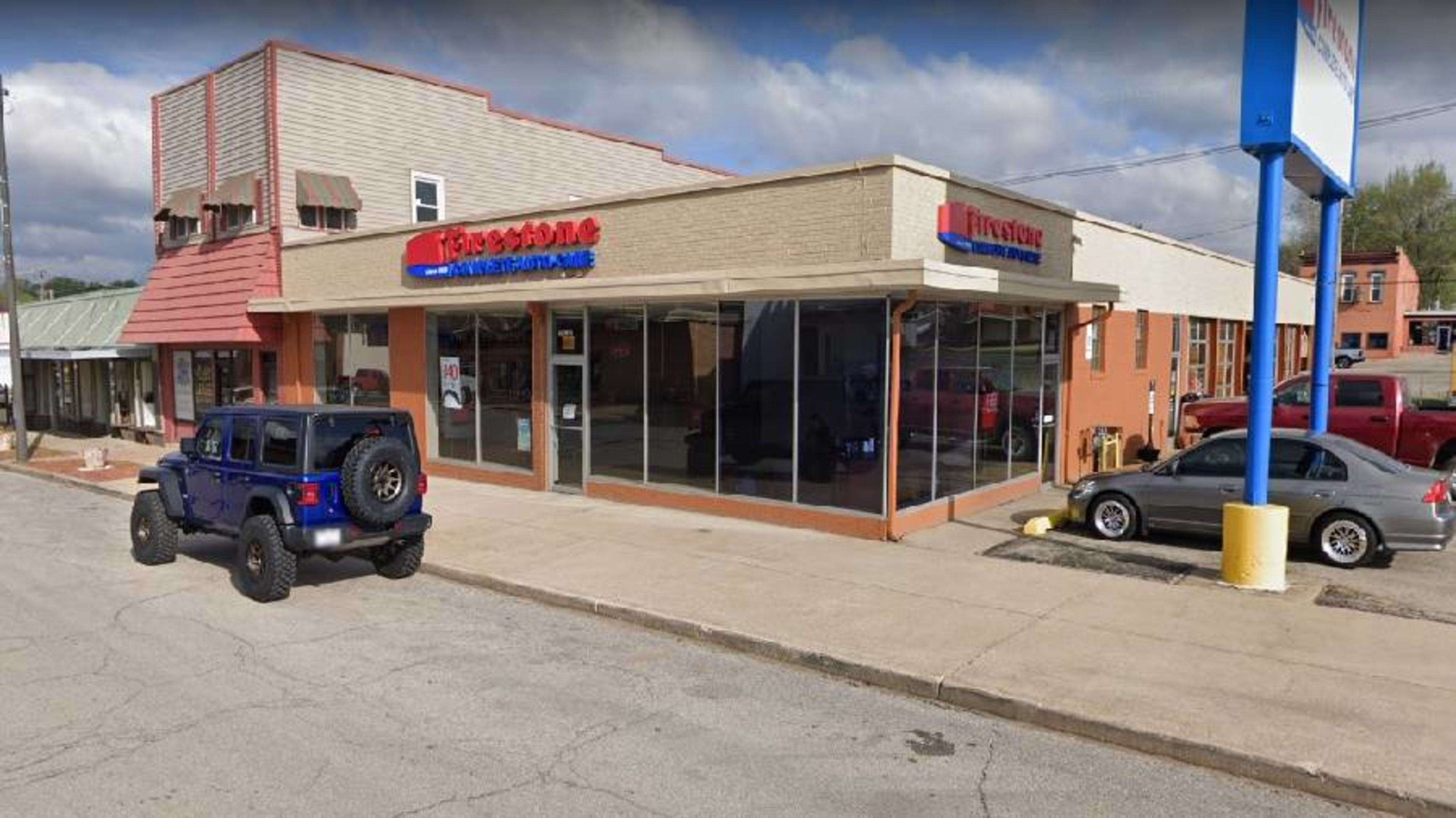 Firestone Complete Auto Care in Leavenworth, KS (714 Delaware St  22):  Tire Shop Near me | SimpleTire