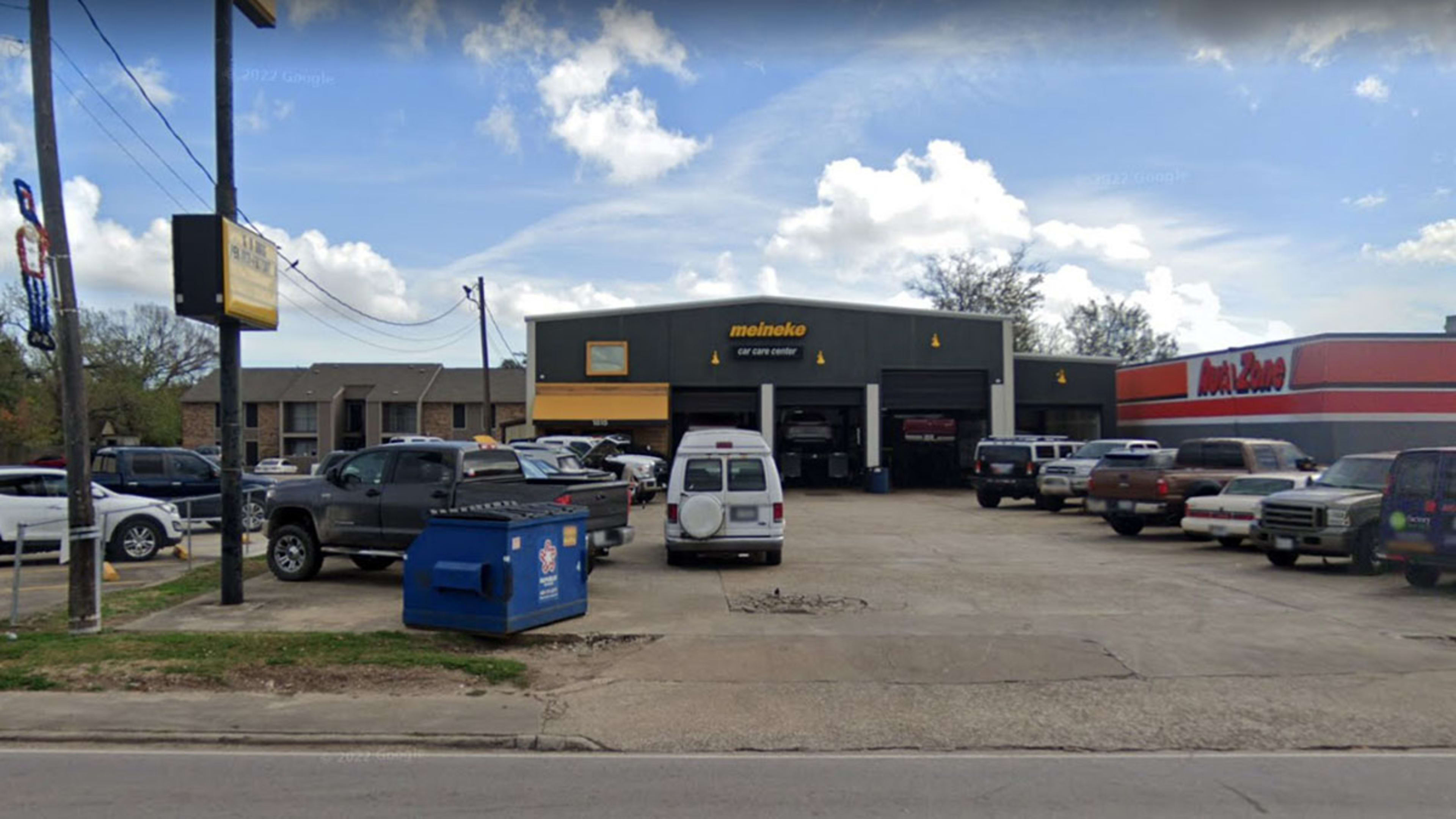 Meineke 0430 in Nederland TX 1815 Nederland Ave Tire Shop