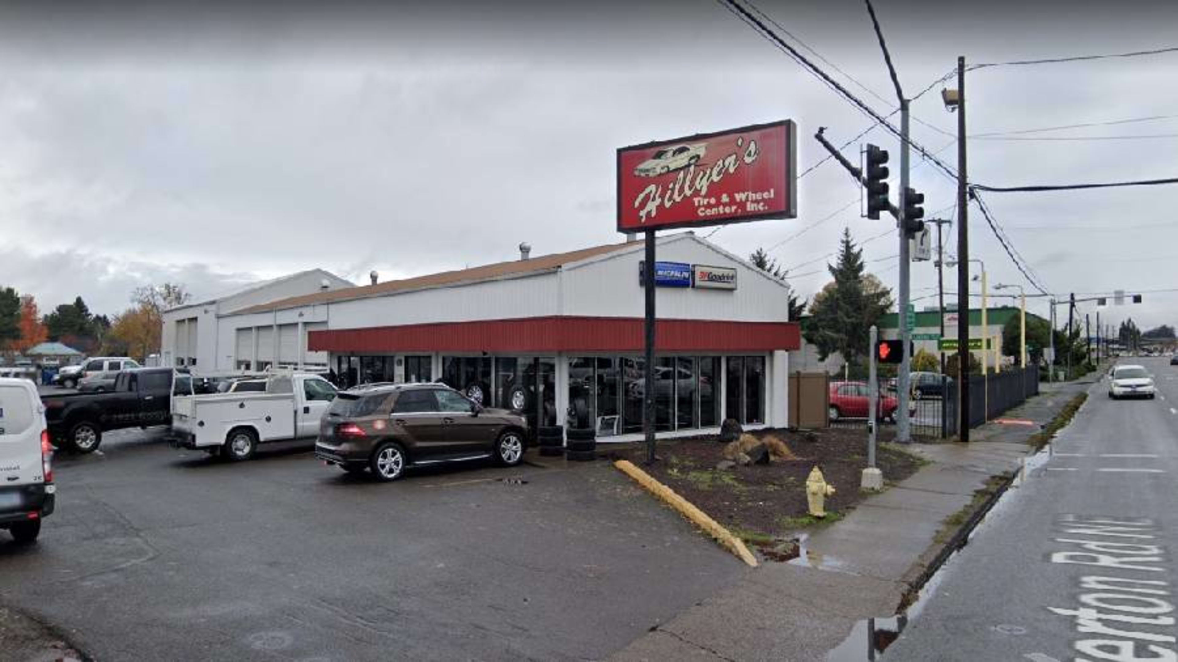 Hillyer's Tire & Wheel Center, Inc. in Salem, OR (2959 Silverton Rd NE):  Tire Shop Near me | SimpleTire