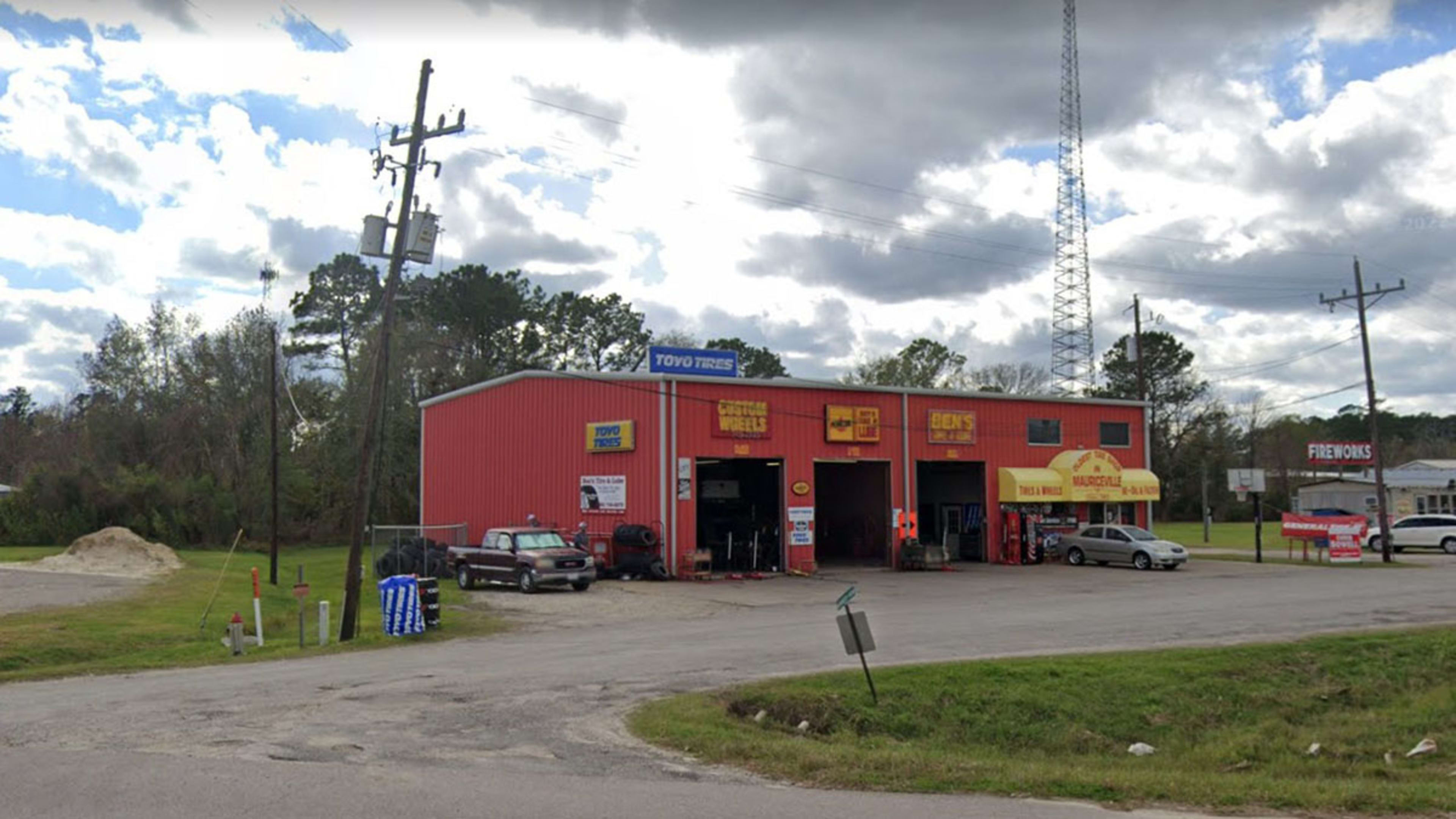 Meineke Car Care Centers in Beaumont TX 1765 N Major Dr Tire