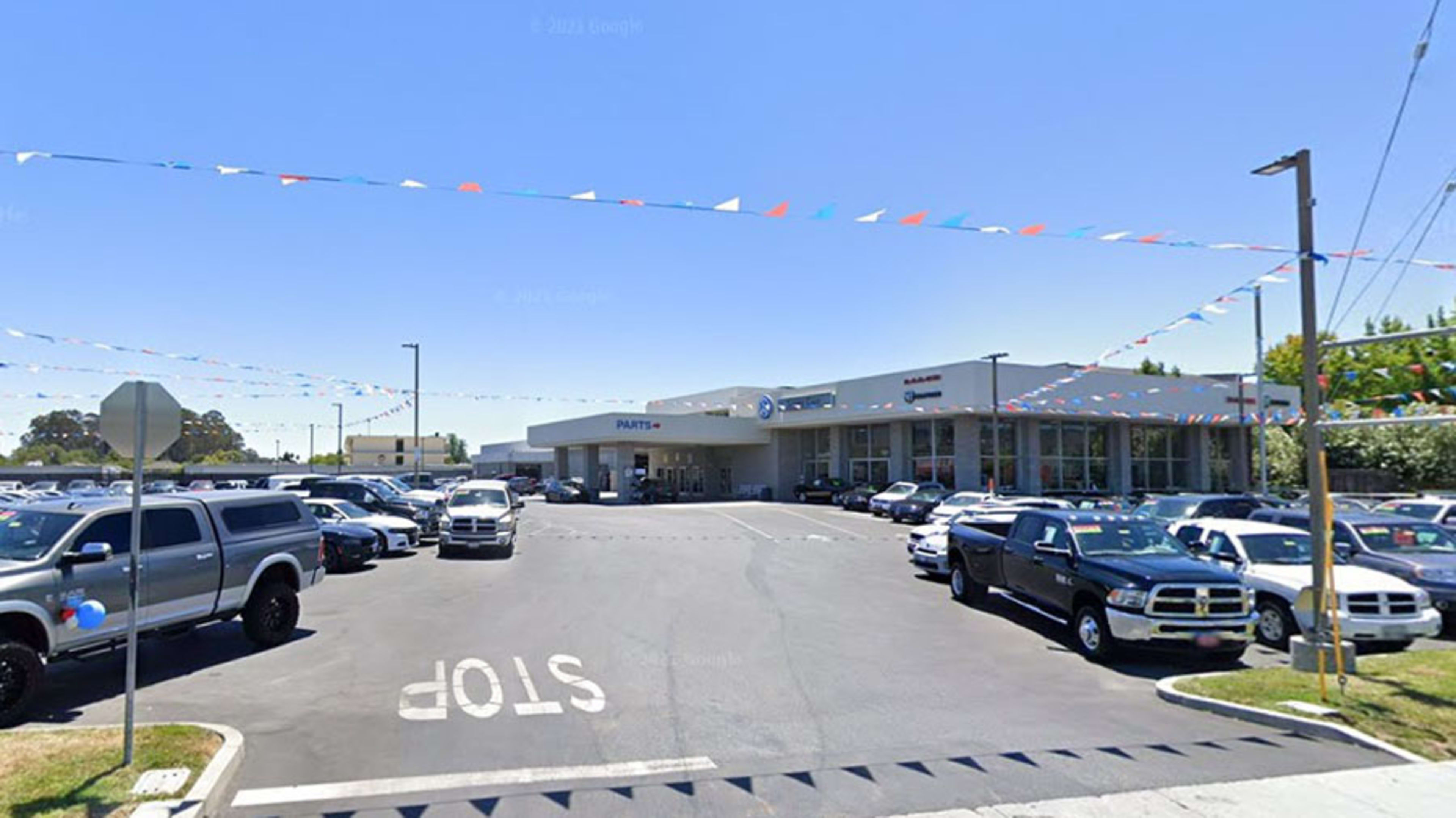 Santa Cruz Chrysler Dodge Jeep Ram in Santa Cruz CA 1616 Soquel