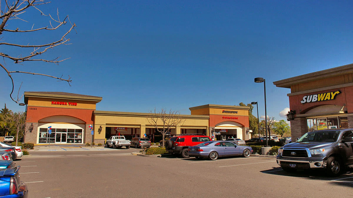 Meineke #4047 in Riverside, CA (5520 Van Buren Blvd): Tire Shop Near me |  SimpleTire