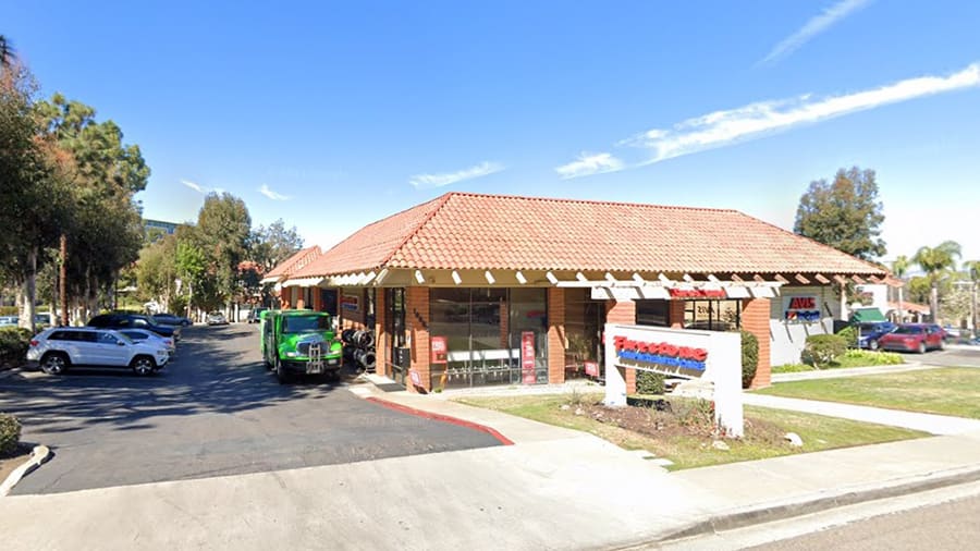 Lee Rollins Firestone in San Diego, CA (5760 Miramar Rd): Tire Shop Near me  | SimpleTire