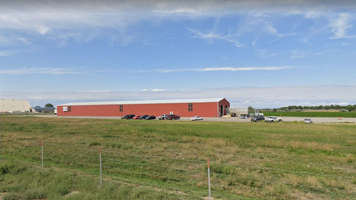 Big Sky Tire & Service Co in Hardin, MT (951 Sugar Factory Rd) Tire