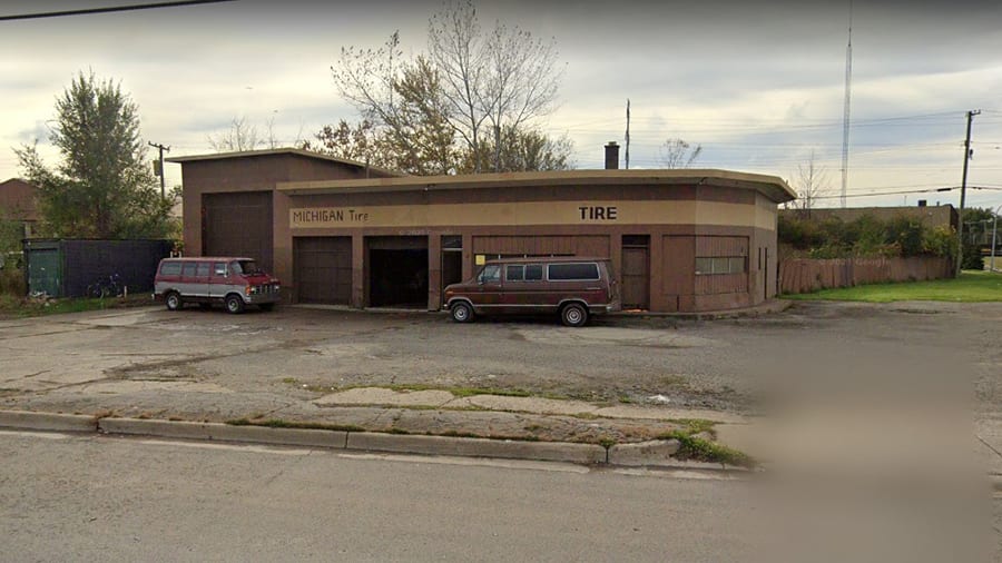 tire shop on michigan ave valenepiliero