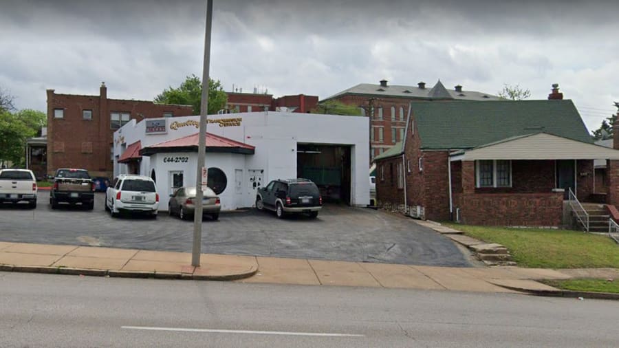 Tire Choice Auto Service Centers in Saint Louis, MO (11202 Manchester Rd):  Tire Shop Near me