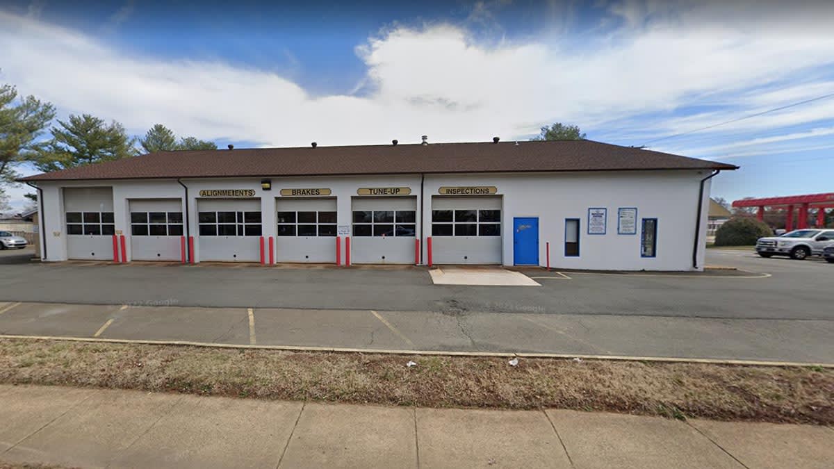 Bill's Auto Service in Manassas Park, VA (98 Hardees Dr) Tire Shop